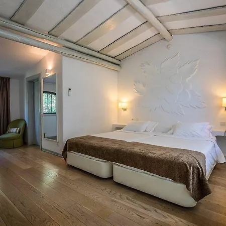 Hotel Onyria Quinta Da Marinha 4*